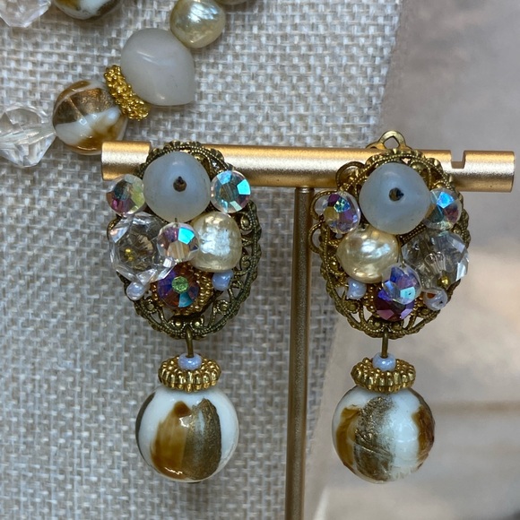 Vintage Multimedia 3 Strand Necklace and Earrings Set Glass Lucite Faux Pearl 16 - Picture 17 of 17